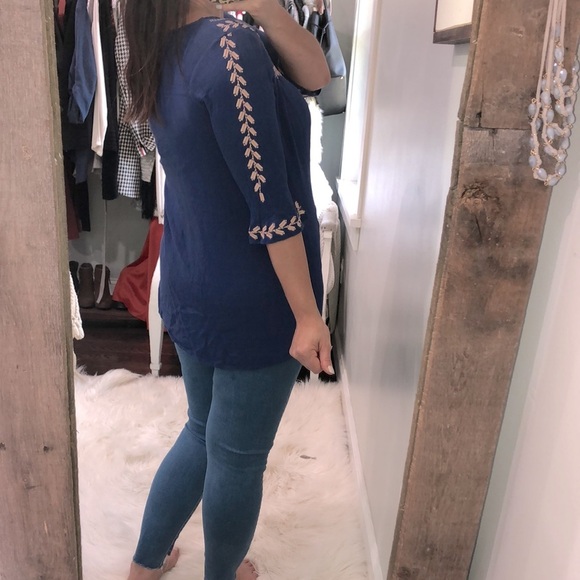 Umgee large top - Picture 2 of 5